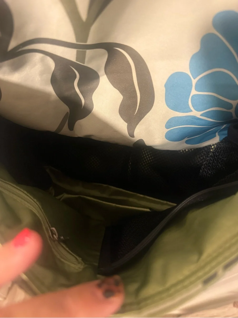 Ju-Ju-Be all diaper messenger bag in marvelous mums print